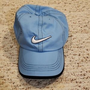 Nike golf hat